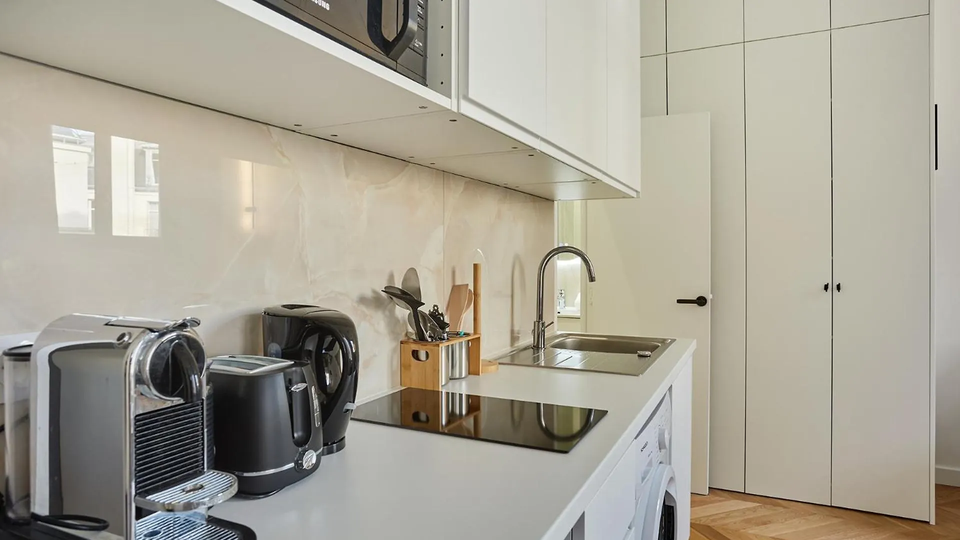 Apartment Studio Arc De Triomphe By Studio Prestige Paris